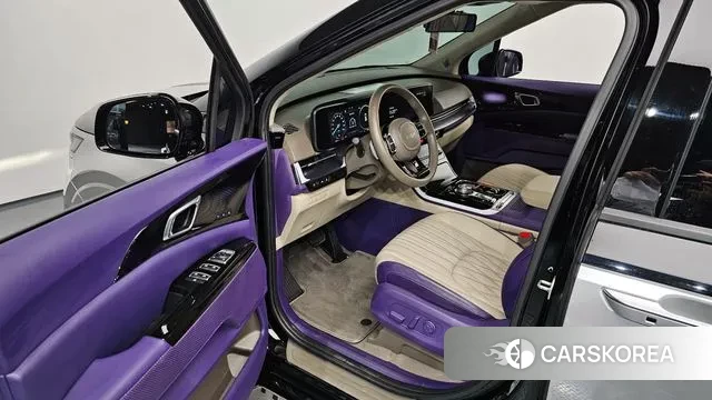 Kia Carnival 4th generation 2022 Серебристо-серый из Кореи, фото 2