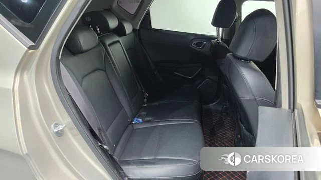 Kia Soul Booster EV 2019 Жемчужный цвет из Кореи, фото 2