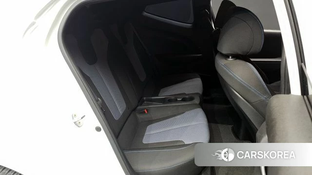 Hyundai Veloster (JS) 2018 Белый из Кореи, фото 2