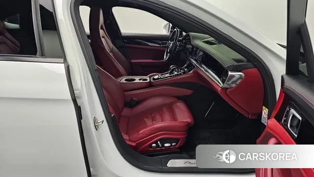 Porsche Panamera (971) 2018 Белый из Кореи, фото 2