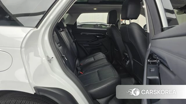 Land Rover Range Rover Evoque 2nd Generation 2023 Белый из Кореи, фото 2