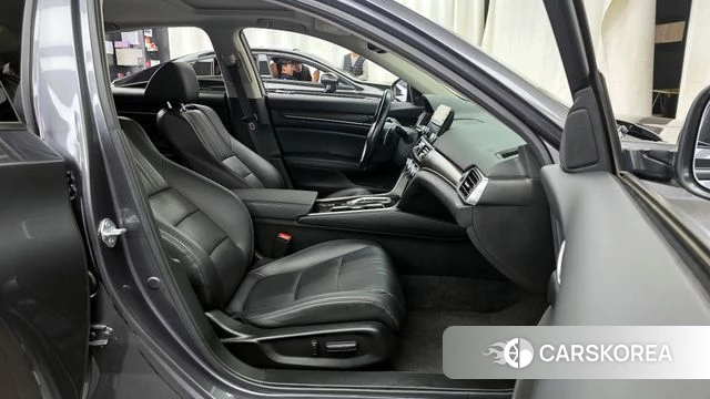 Honda Accord 10th Generation 2021 Серый из Кореи, фото 2