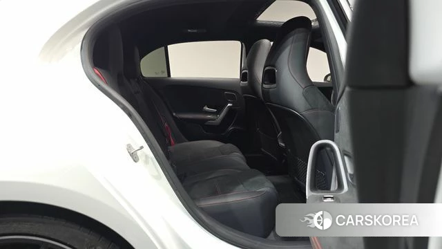 Mercedes-Benz A-Class W177 2025 Белый из Кореи, фото 2