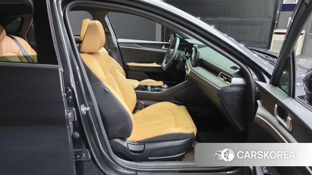 Kia K5 3rd generation 2022 Серый из Кореи, фото 2