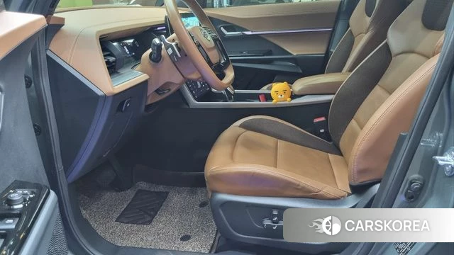 Ssangyong Torres 2023 Темно-зеленый из Кореи, фото 2