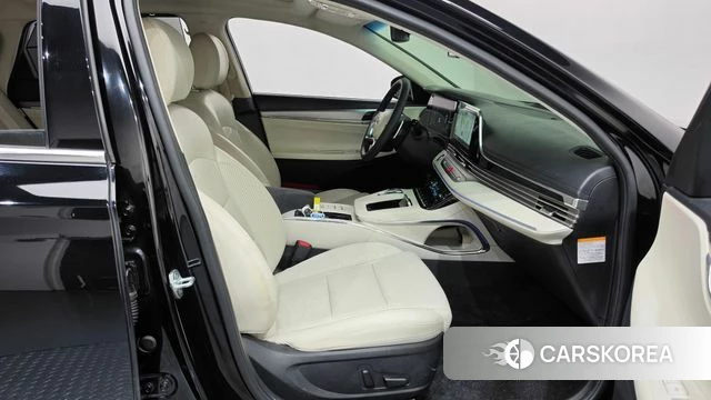 Hyundai The New Grandeur IG Hybrid 2022 Черный из Кореи, фото 2