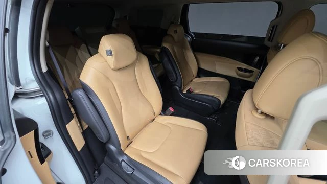 Kia Carnival 4th generation 2023 Белый из Кореи, фото 2