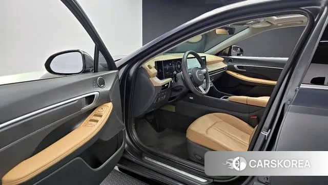 Hyundai Sonata D Edge Hybrid (DN8) 2024 Серый из Кореи, фото 2