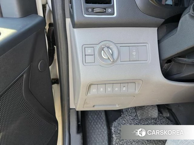 Hyundai Solati 2023 Белый из Кореи, фото 2