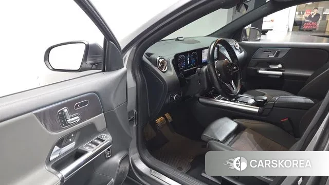 Mercedes-Benz EQA H243 2021 Серый из Кореи, фото 2