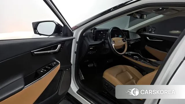 Kia EV6 2022 Белый из Кореи, фото 2