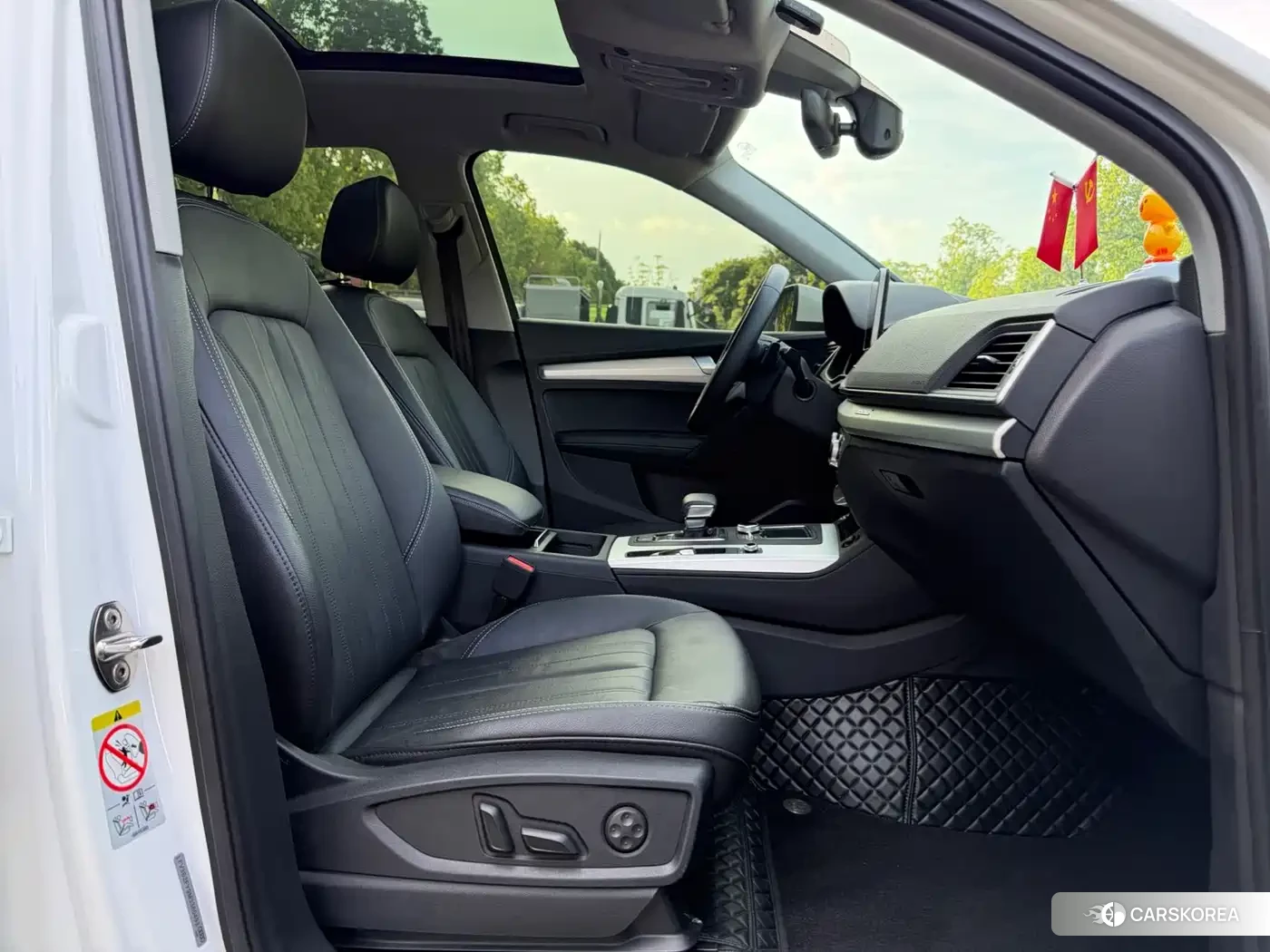 Audi Q5L 2021 Белый из Китая, фото 2