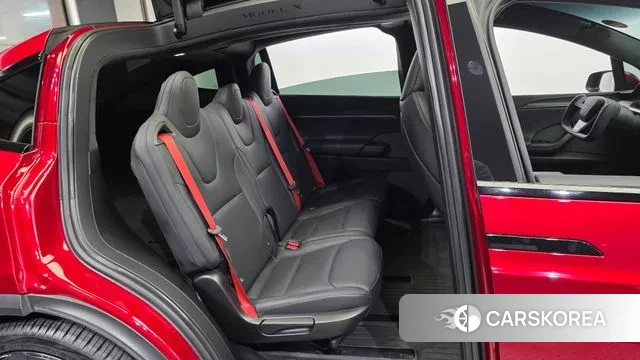 Tesla Model X 2023 Красный из Кореи, фото 2