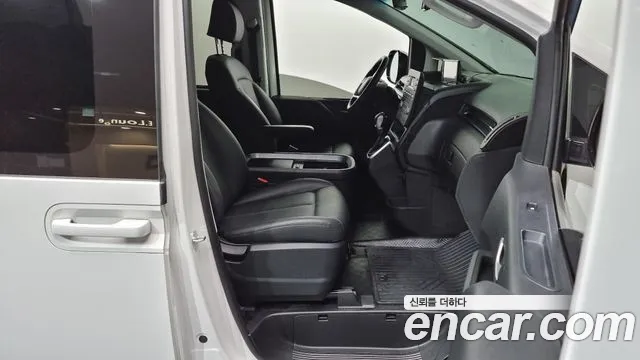 Hyundai Staria id 2500917 из Кореи 2