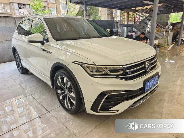 Volkswagen Tiguan L id 4321335 из Китая 2
