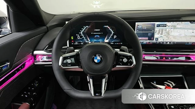 BMW 7 Series (G70) 2025 Черный из Кореи, фото 2