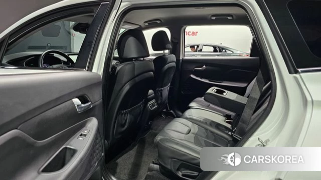 Hyundai The New Santa Fe 2022 Белый из Кореи, фото 2