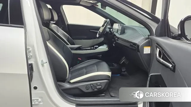 Kia EV6 2023 Белый из Кореи, фото 2