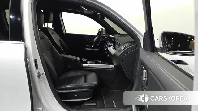 Mercedes-Benz EQB X243 2022 Белый из Кореи, фото 2