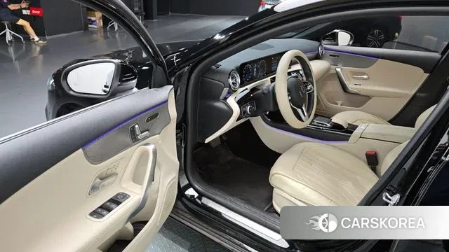 Mercedes-Benz A-Class W177 2021 Черный из Кореи, фото 2