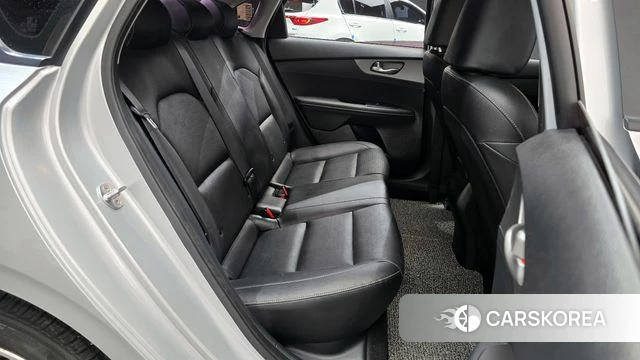 Kia Come New K3 2018 Серебристо-серый из Кореи, фото 2