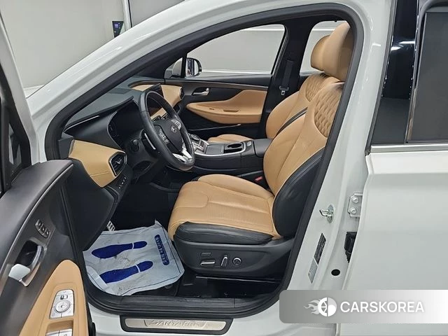 Hyundai The New Santa Fe 2023 Белый из Кореи, фото 2