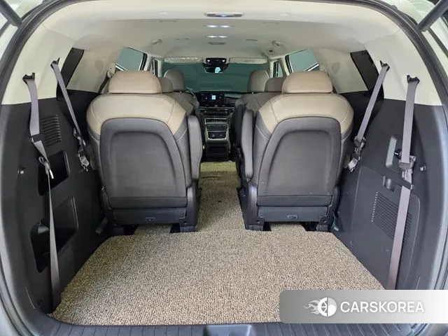 Kia The New Carnival 4th Generation 2025 Белый из Кореи, фото 2