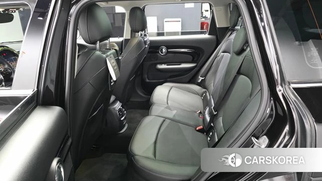 Mini Cooper D Clubman 2021 Черный из Кореи, фото 2