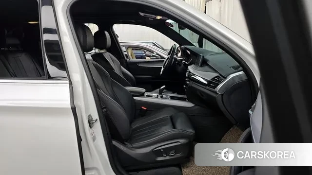 BMW X5 (F15) 2018 Белый из Кореи, фото 2