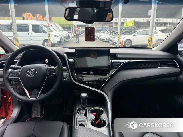 Toyota Camry 2022 Красный из Китая, фото 2