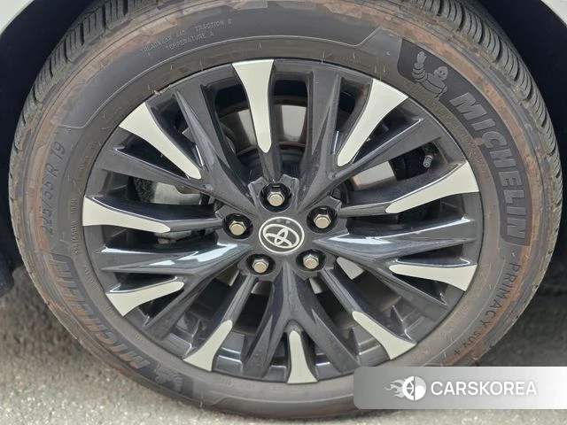 Toyota Alphard 4th Generation 2025 Белый из Кореи, фото 2