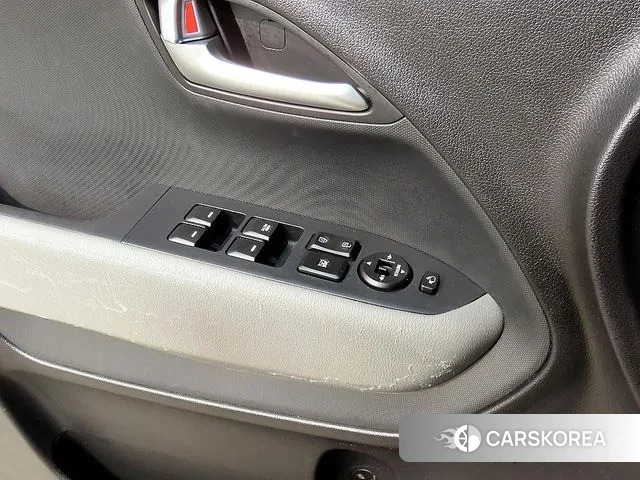 Kia The New Kia Ray 2023 Серый из Кореи, фото 2