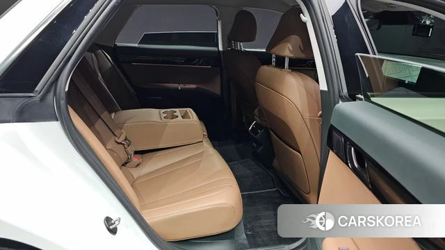 Hyundai Grandeur (GN7) 2023 Белый из Кореи, фото 2