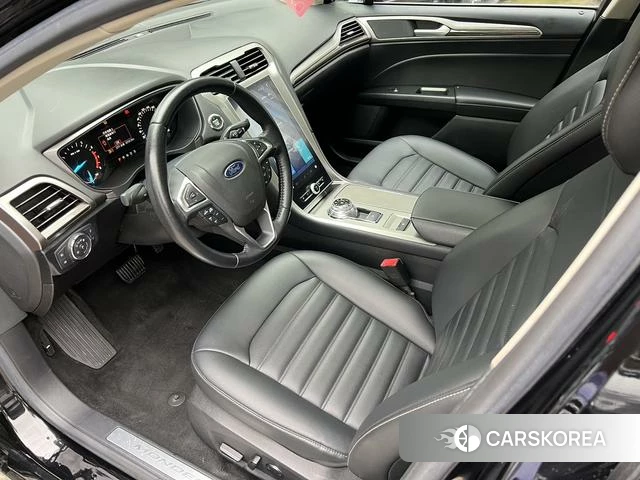 Ford Mondeo 2022 Черный из Китая, фото 2