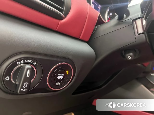 Maserati Levante 2022 Серый из Кореи, фото 2