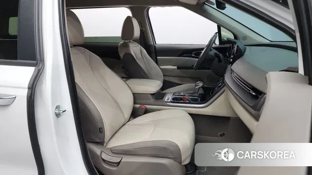 Kia Carnival 4th generation 2021 Белый из Кореи, фото 2