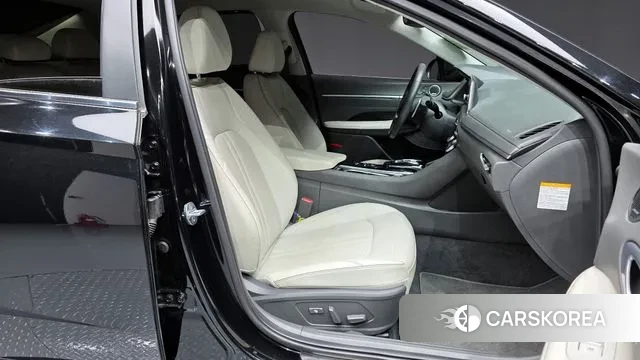 Hyundai Sonata Hybrid (DN8) 2021 Черный из Кореи, фото 2