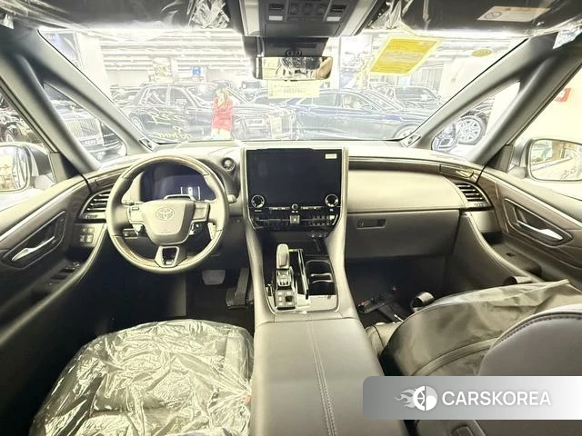 Toyota Elfa 2025 Белый из Китая, фото 2