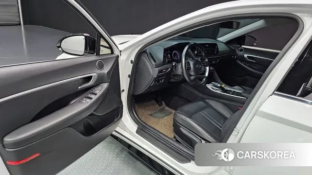 Hyundai Sonata (DN8) 2022 Белый из Кореи, фото 2