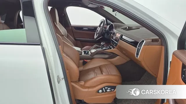 Porsche Cayenne (PO536) 2020 Белый из Кореи, фото 2