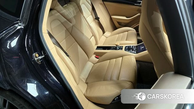 Porsche Panamera (971) 2018 Черный из Кореи, фото 2