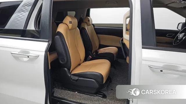 Kia Carnival 4th generation 2021 Белый из Кореи, фото 2
