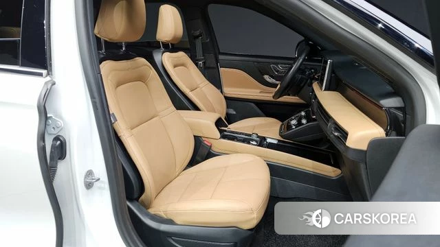 Lincoln Corsair 2022 Белый из Кореи, фото 2
