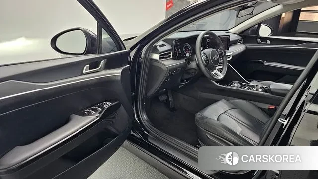 Kia K5 3rd generation 2021 Черный из Кореи, фото 2