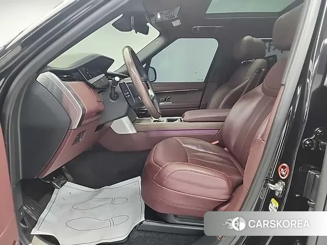 Land Rover Range Rover 5th Generation 2024 Черный из Кореи, фото 2