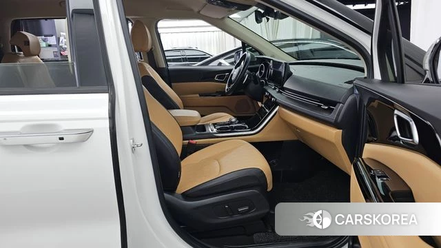 Kia Carnival 4th generation 2021 Белый из Кореи, фото 2