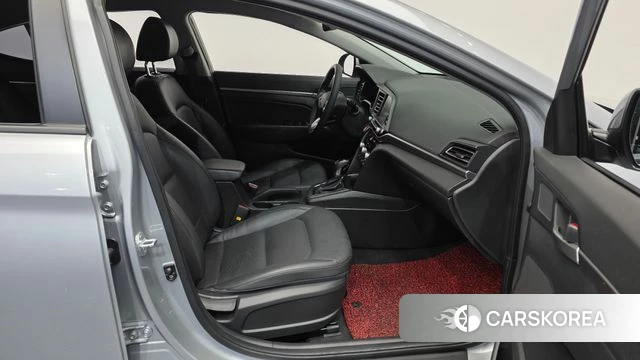Hyundai The New Avante AD 2019 Серебристо-серый из Кореи, фото 2