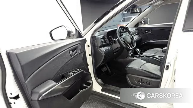 Ssangyong Berry New Tivoli 2023 Белый из Кореи, фото 2