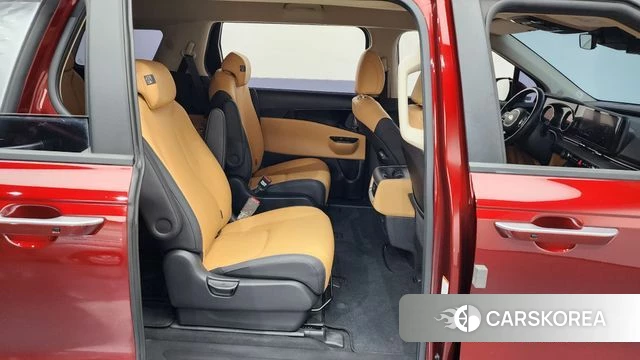Kia Carnival 4th generation 2021 Красный из Кореи, фото 2