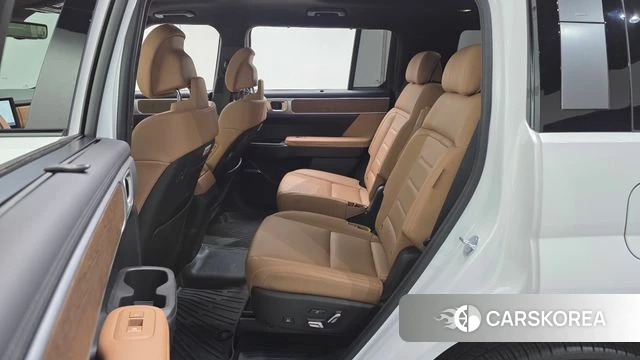 Hyundai Santa Fe (MX5) 2024 Белый из Кореи, фото 2